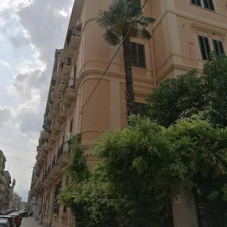 Oda ve Kahvaltı Queen 24