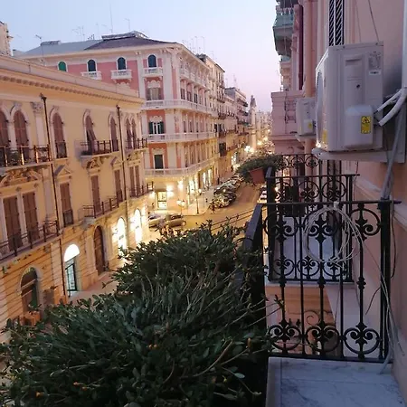 Queen 24 Taranto