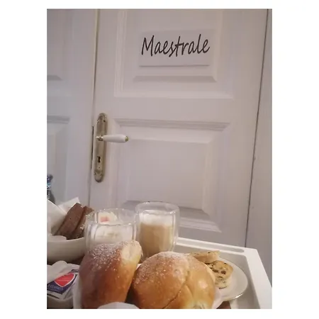 Frühstückspension Queen 24 4*