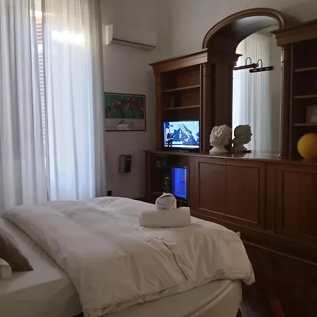 Queen 24 Oda ve Kahvaltı